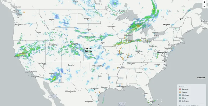 Aeroza live weather map showing radar reflectivity across the United States.